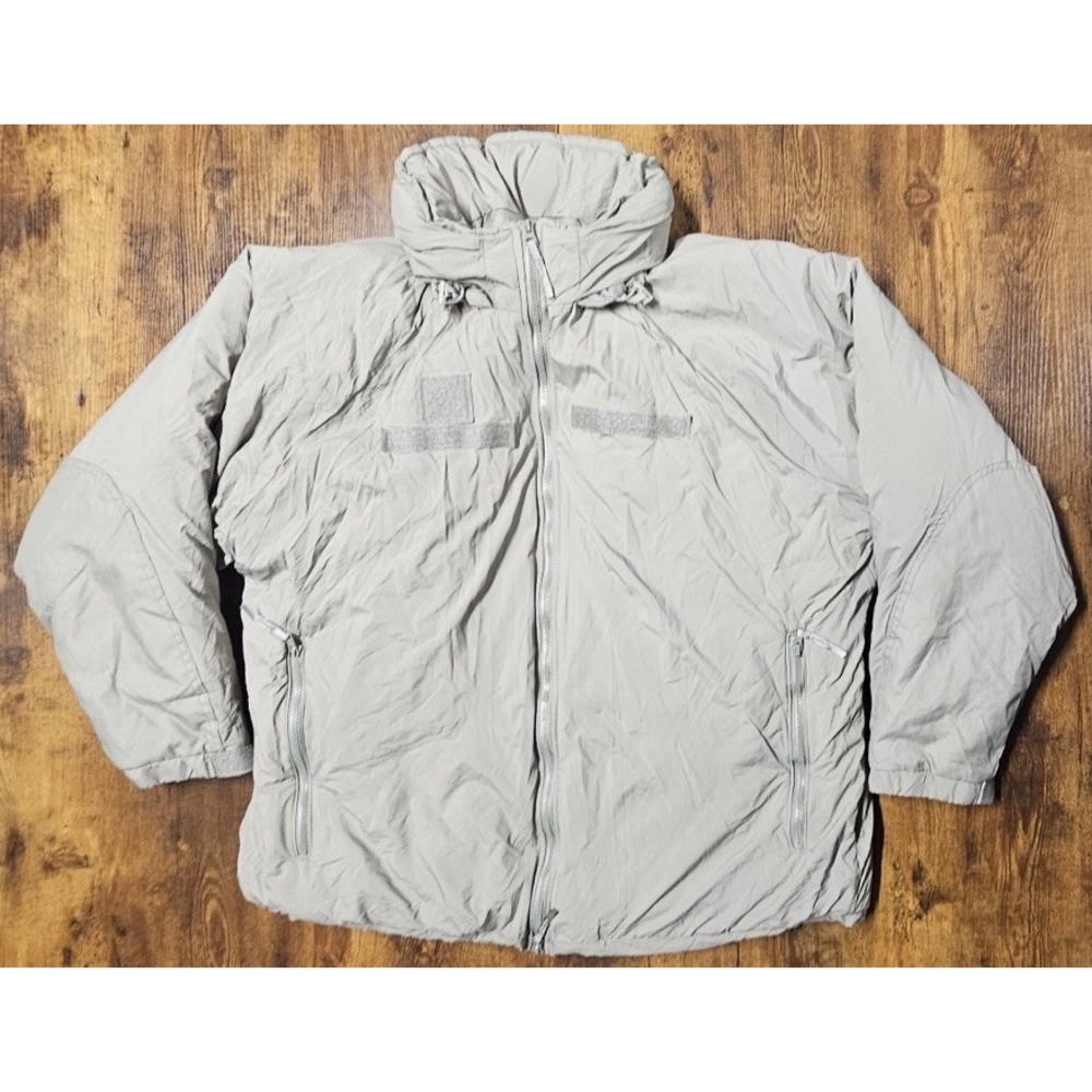 USGI Level 7 ECWCS Gen III Jacket Authentic Surplus Size XL Reg
